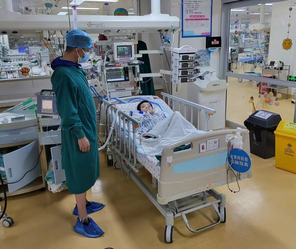 滨海县跨省救护车出租公司